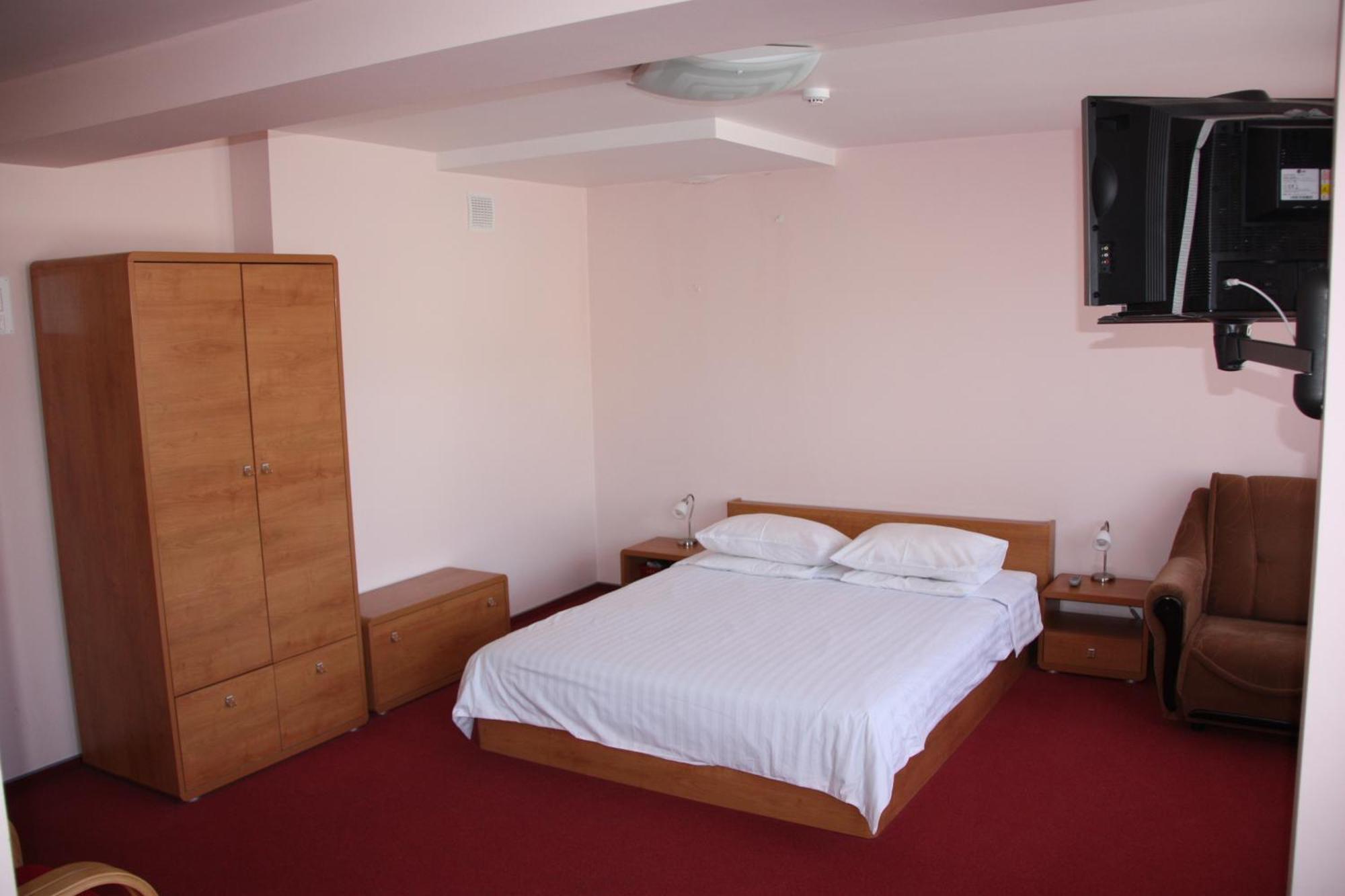 Hotel Madona Bilik gambar